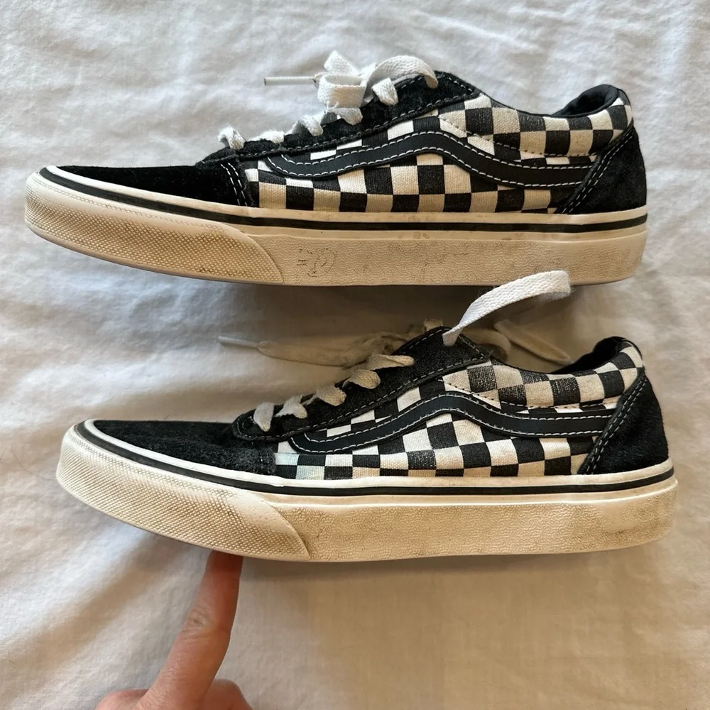Vans Old Skool Checkers Black/White Kids Shoes Youth Size4.5 Off The Wall unisex